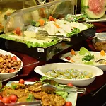 Golden Siyav Hotel 3*