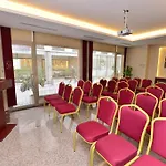 Hotel Golden Siyav