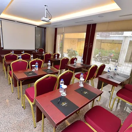 Otel Golden Siyav