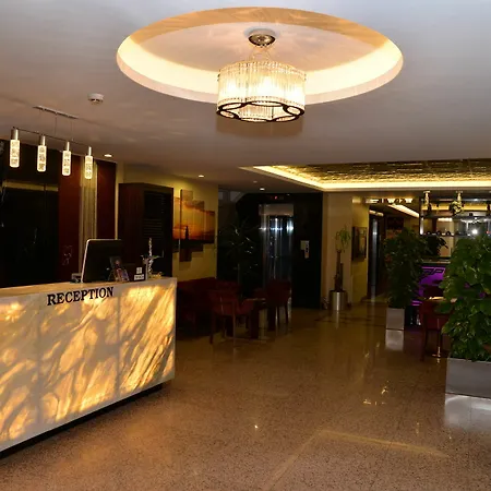 Golden Siyav Hotel 3*
