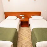 Golden Siyav 3*