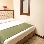 Hotel Golden Siyav 3*