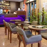 Hotel Golden Siyav 3*