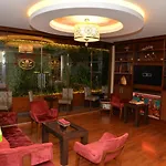 Golden Siyav Hotel