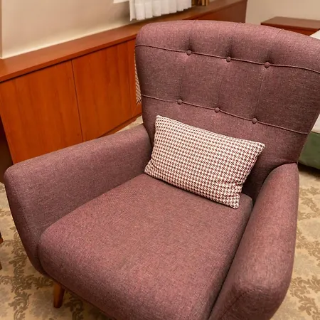 Golden Siyav Hotel 3*