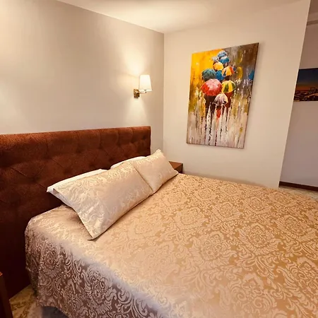 Golden Siyav Istanbul