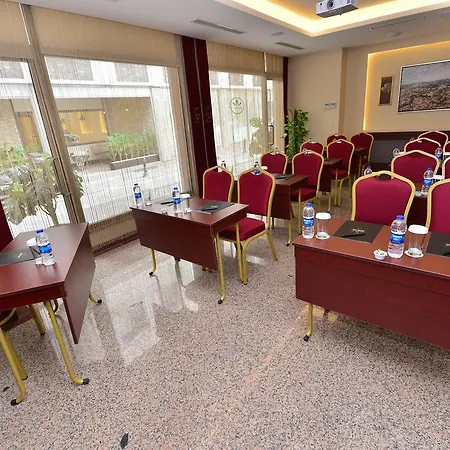 Golden Siyav Κωνσταντινούπολη